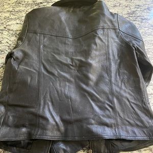 Women’s Jacket, Black leather, size small great condition.